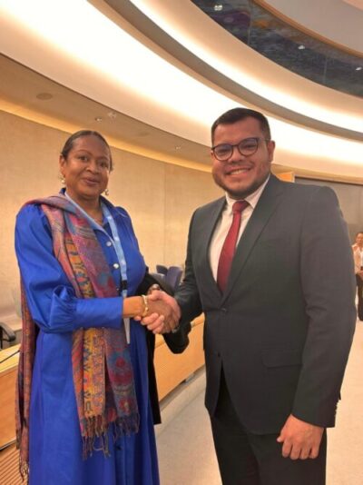 June Soomer, presidente do Fórum Permanente de Afrodescendentes da ONU, e William Ruiz, gerente de projetos sociais do INW