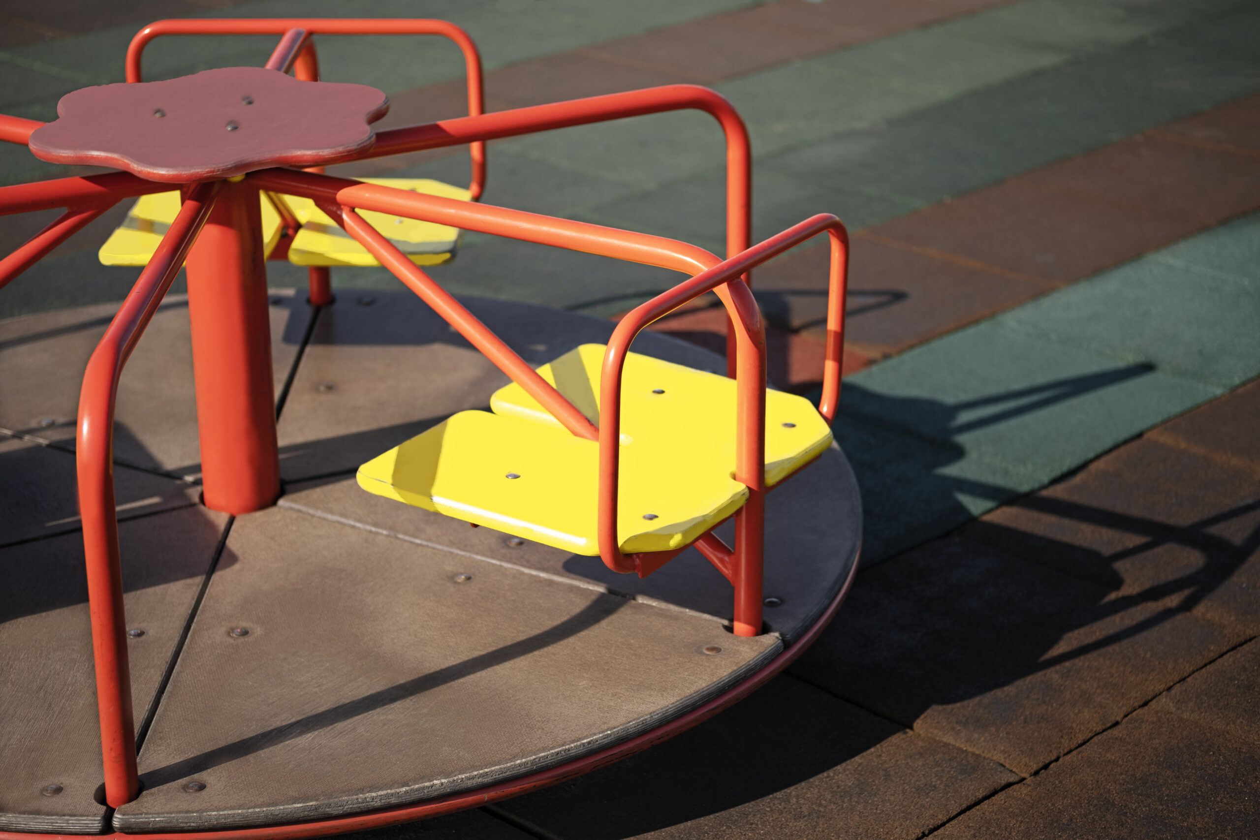 Brinquedo gira-gira. Foto: Freepik